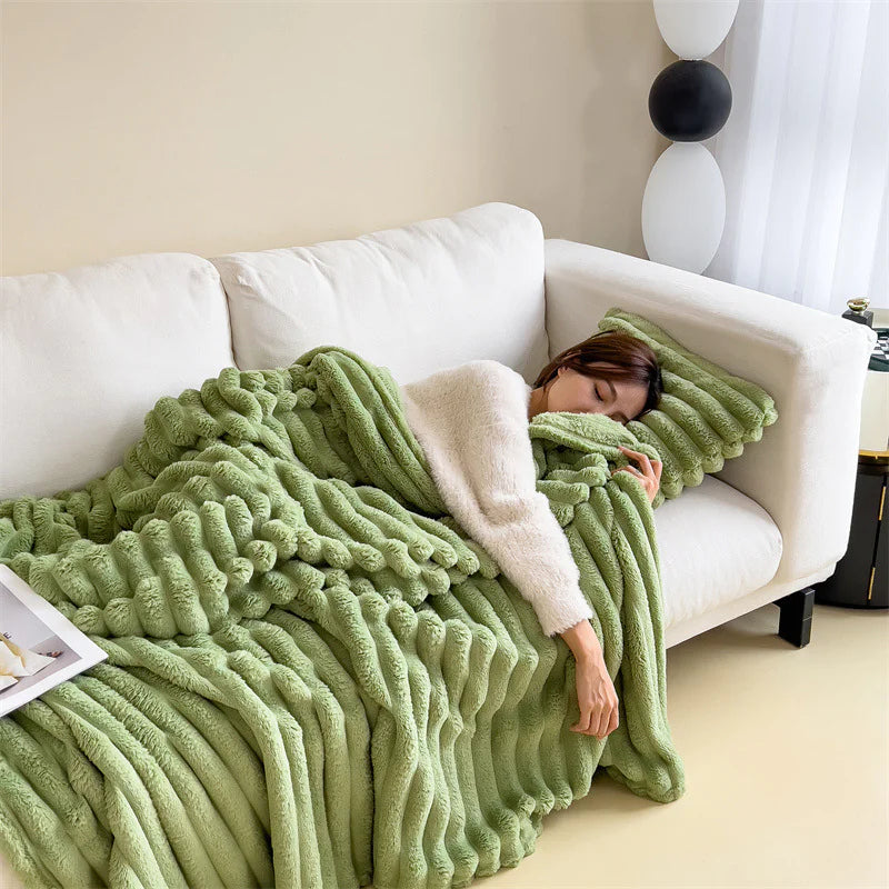 Soft Ribbed Fleece Blanket