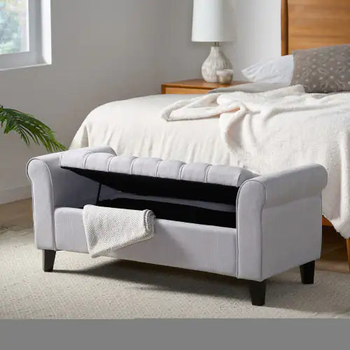 MODERN TUFTED STORAGE BENCH