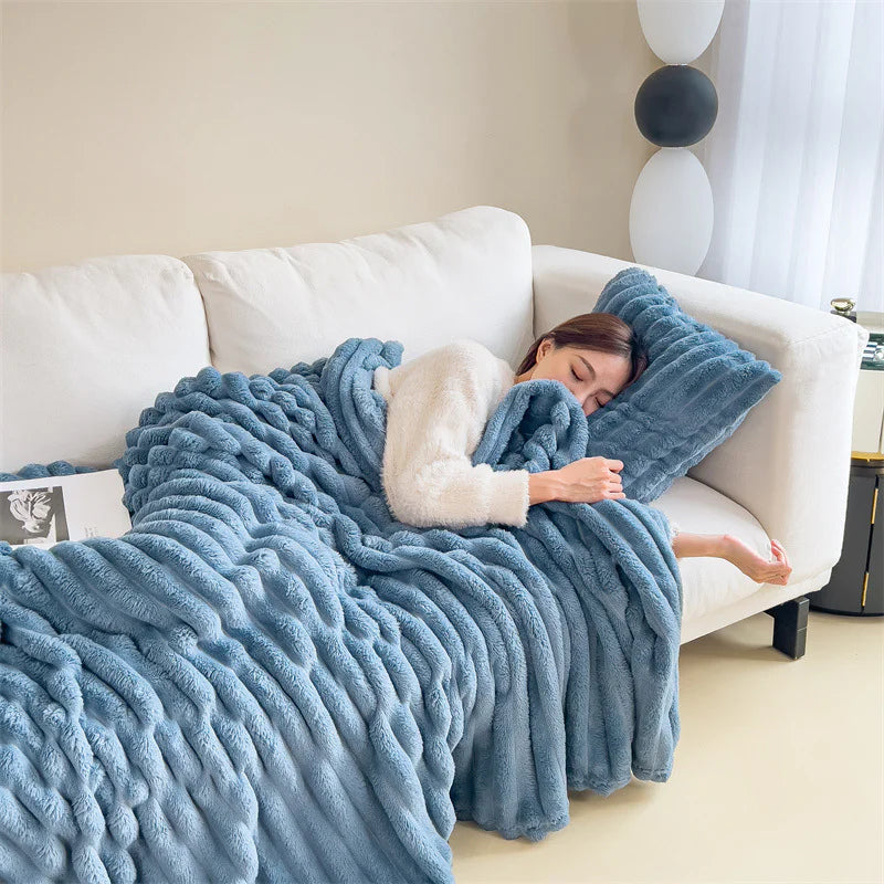 Soft Ribbed Fleece Blanket