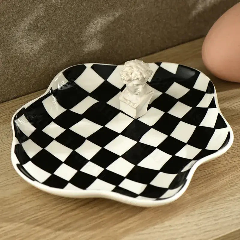 Nordic Checkerboard Jewelry Storage