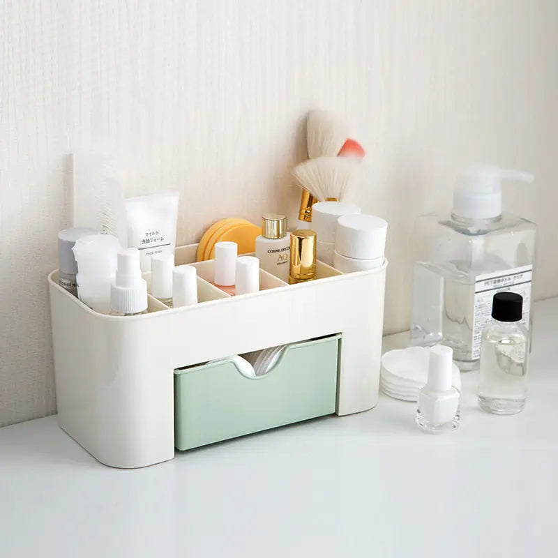 Scandinavian Beauty Organizer