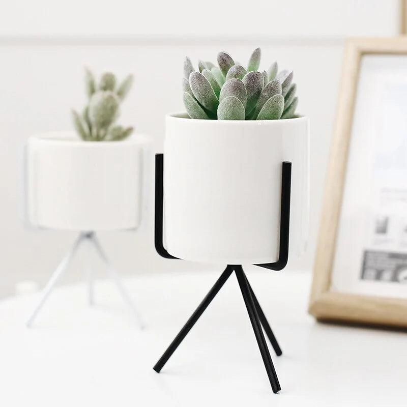 Scandi Chic Ceramic & Iron Art Vases