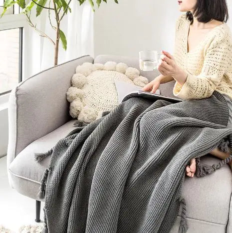 Knitted Throw Blanket