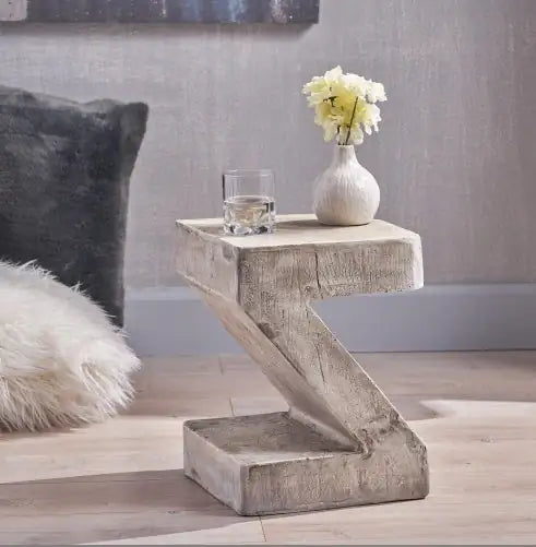 Knight's Modern Concrete Side Table